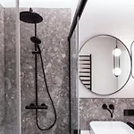 #stayhere - Brand New & Ultra Modern 1bdr Upscale Neighbourhood Paupys Apartman