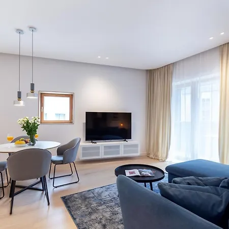 #stayhere - Brand New & Ultra Modern 1bdr Upscale Neighbourhood Paupys Апартаменты *