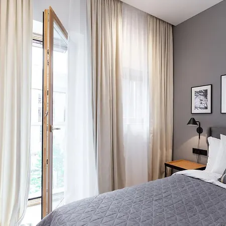 #stayhere - Brand New & Ultra Modern 1bdr Upscale Neighbourhood Paupys Apartment *